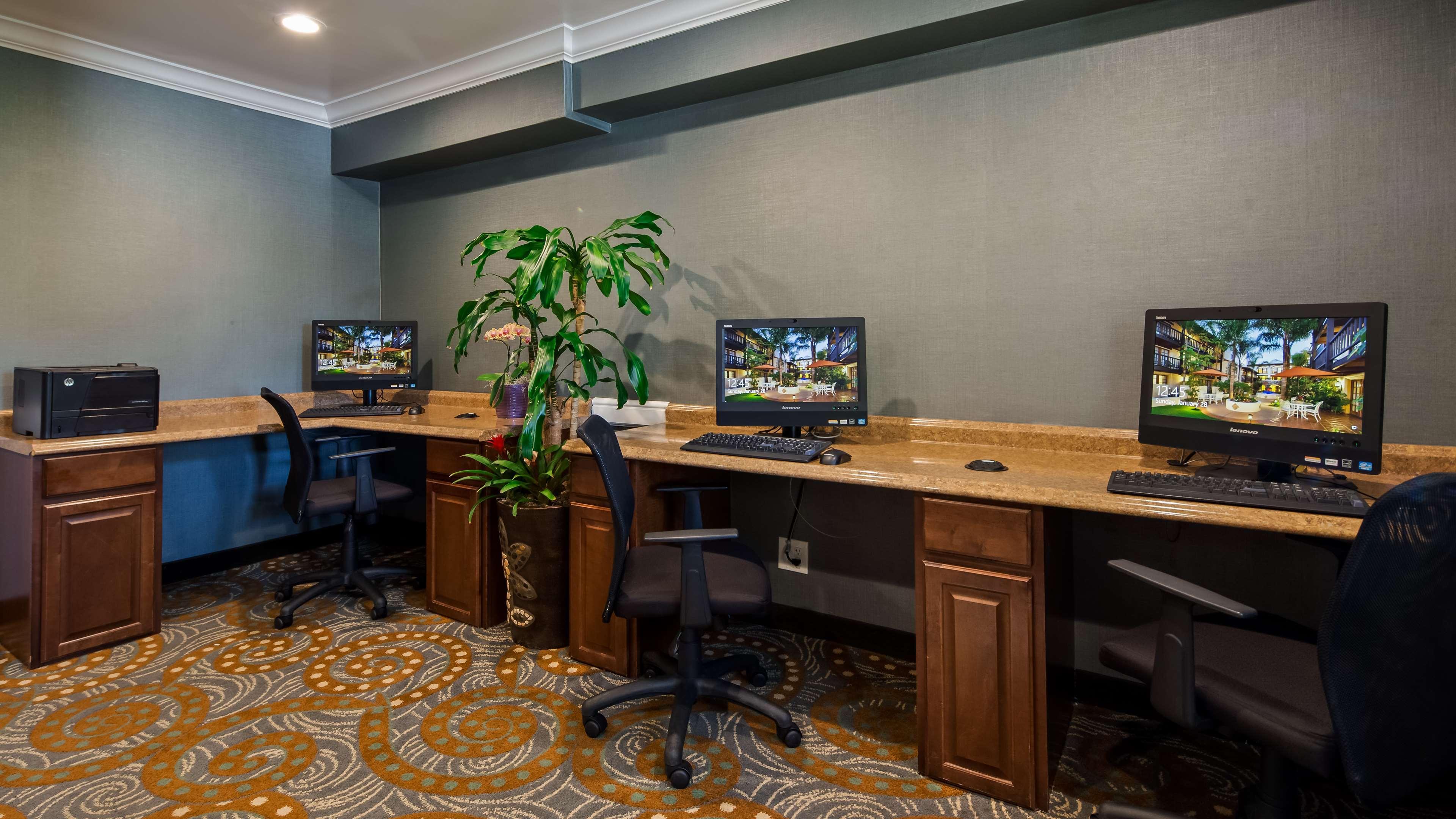 Best Western Plus Carpinteria Inn Ngoại thất bức ảnh