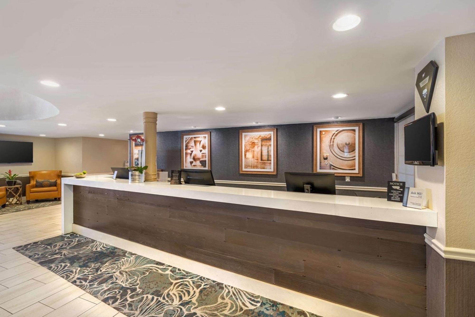 Best Western Plus Carpinteria Inn Ngoại thất bức ảnh