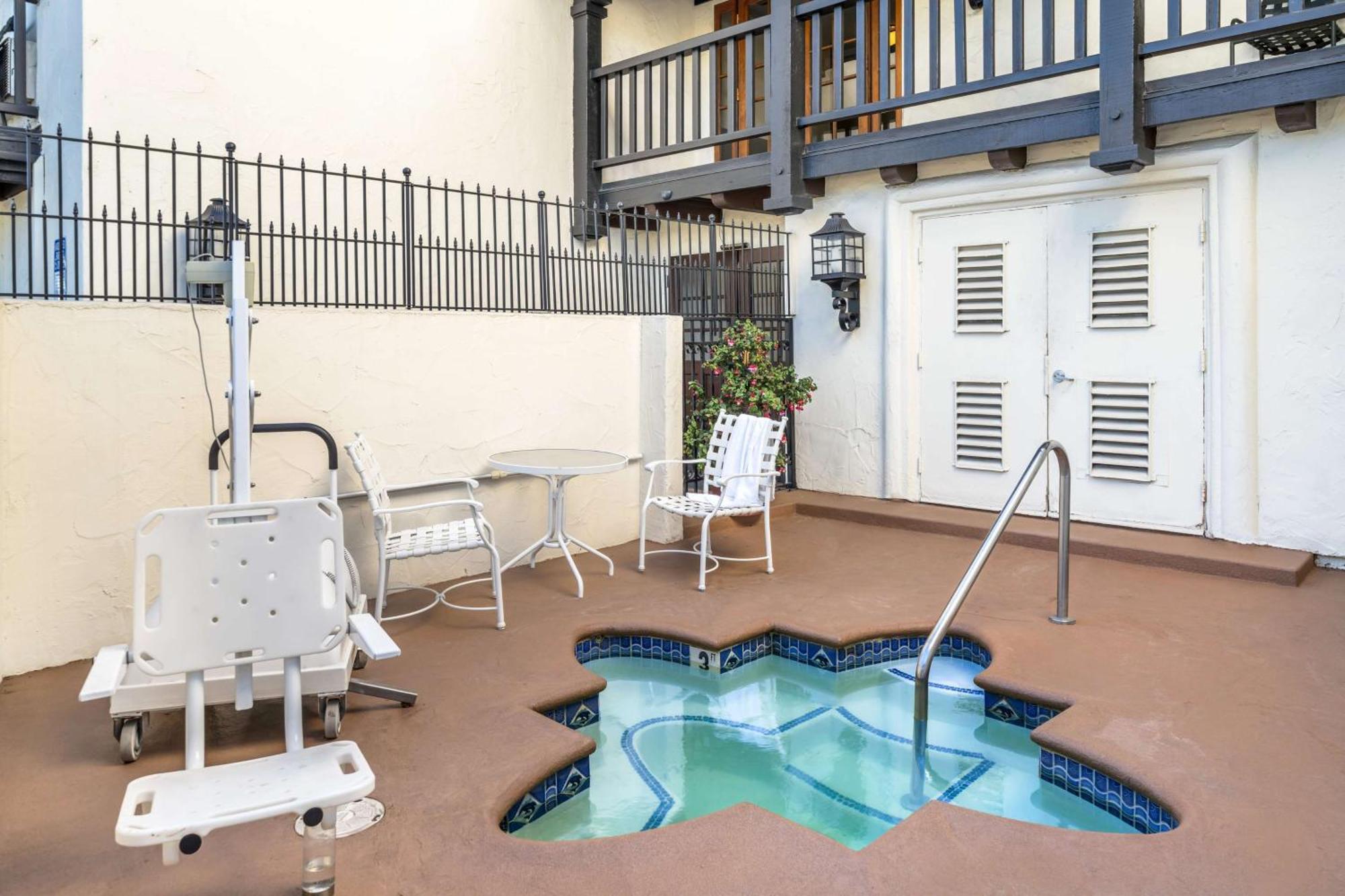 Best Western Plus Carpinteria Inn Ngoại thất bức ảnh