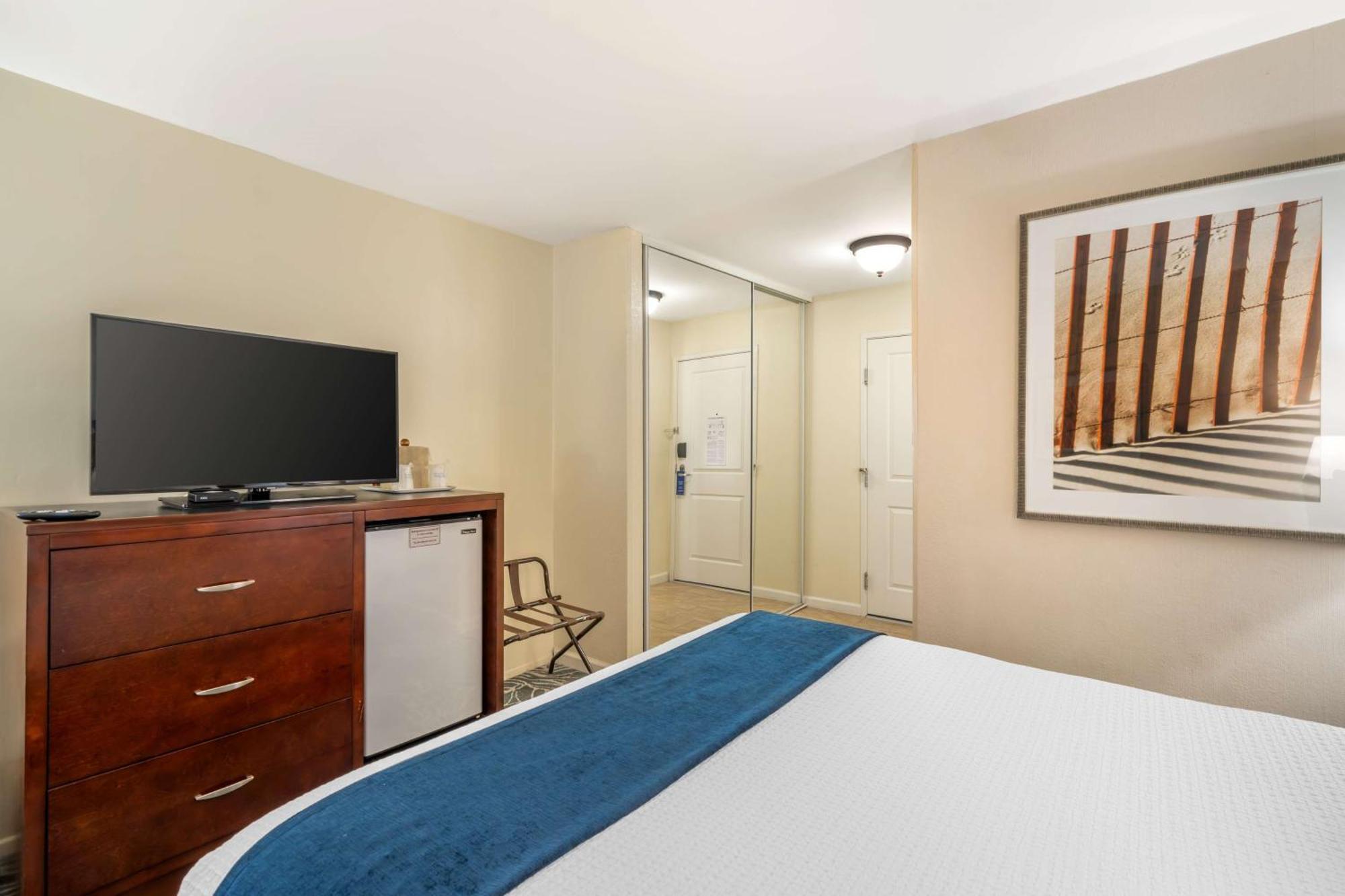 Best Western Plus Carpinteria Inn Ngoại thất bức ảnh