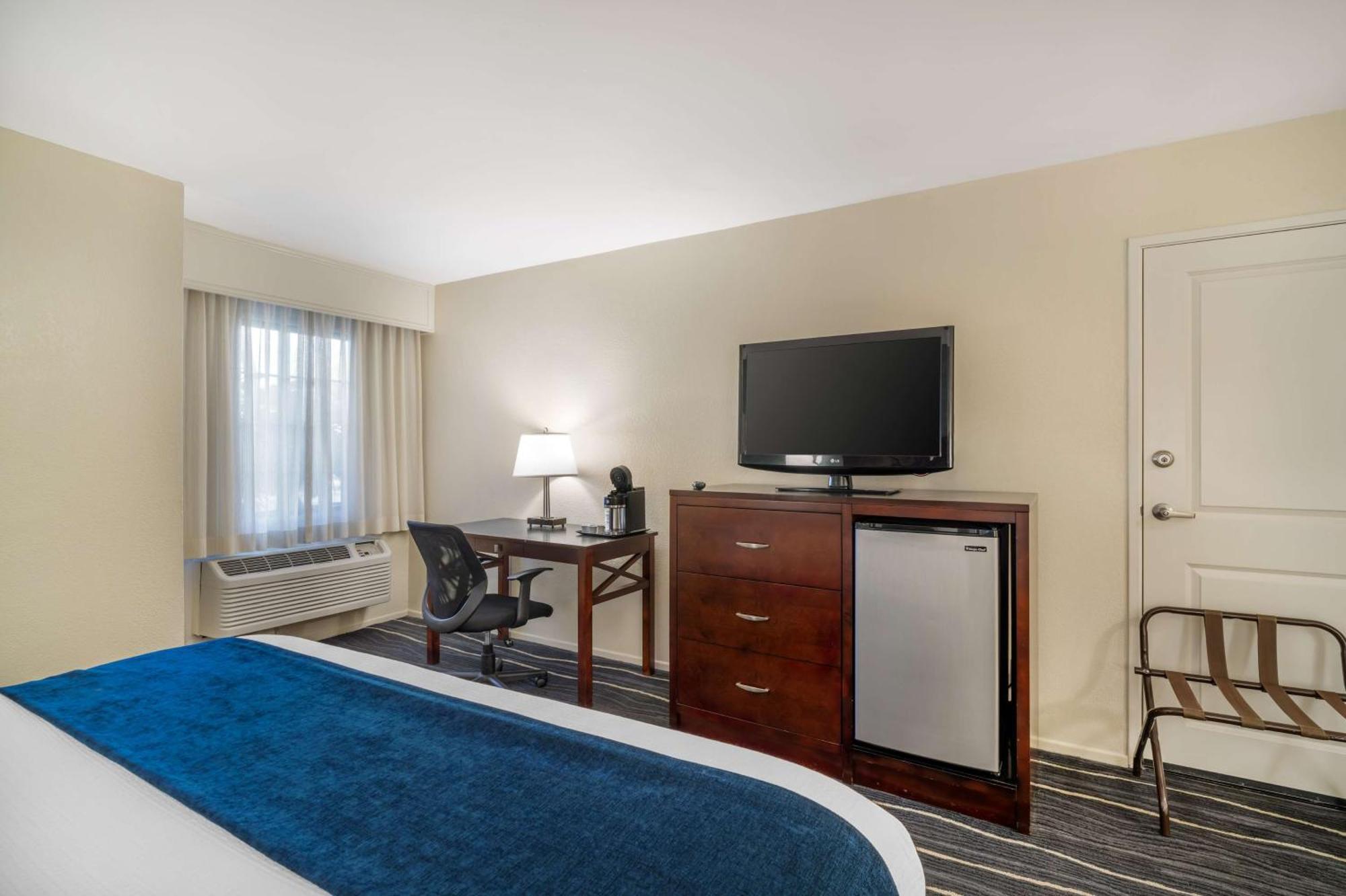 Best Western Plus Carpinteria Inn Ngoại thất bức ảnh